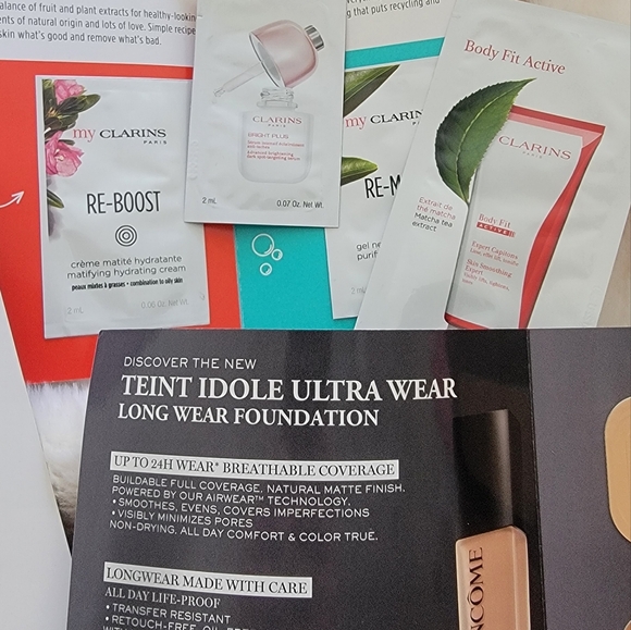 NWT travel cosmetic bag with lots of samples and travel size items - Picture 14 of 16